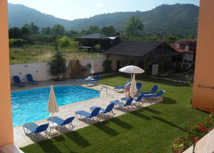 Vamvini Hotel