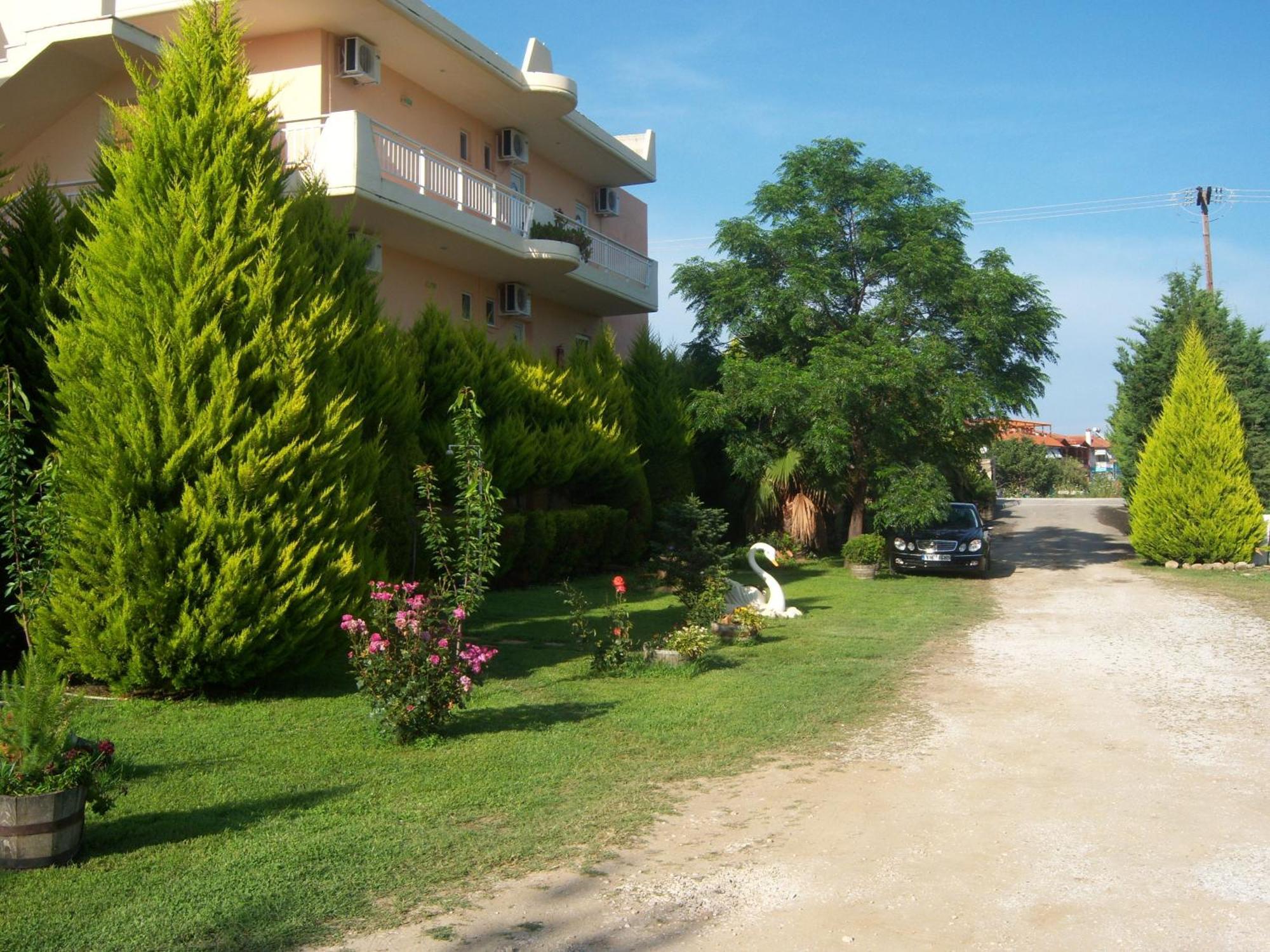Aparthotel Vamvini Sarti
