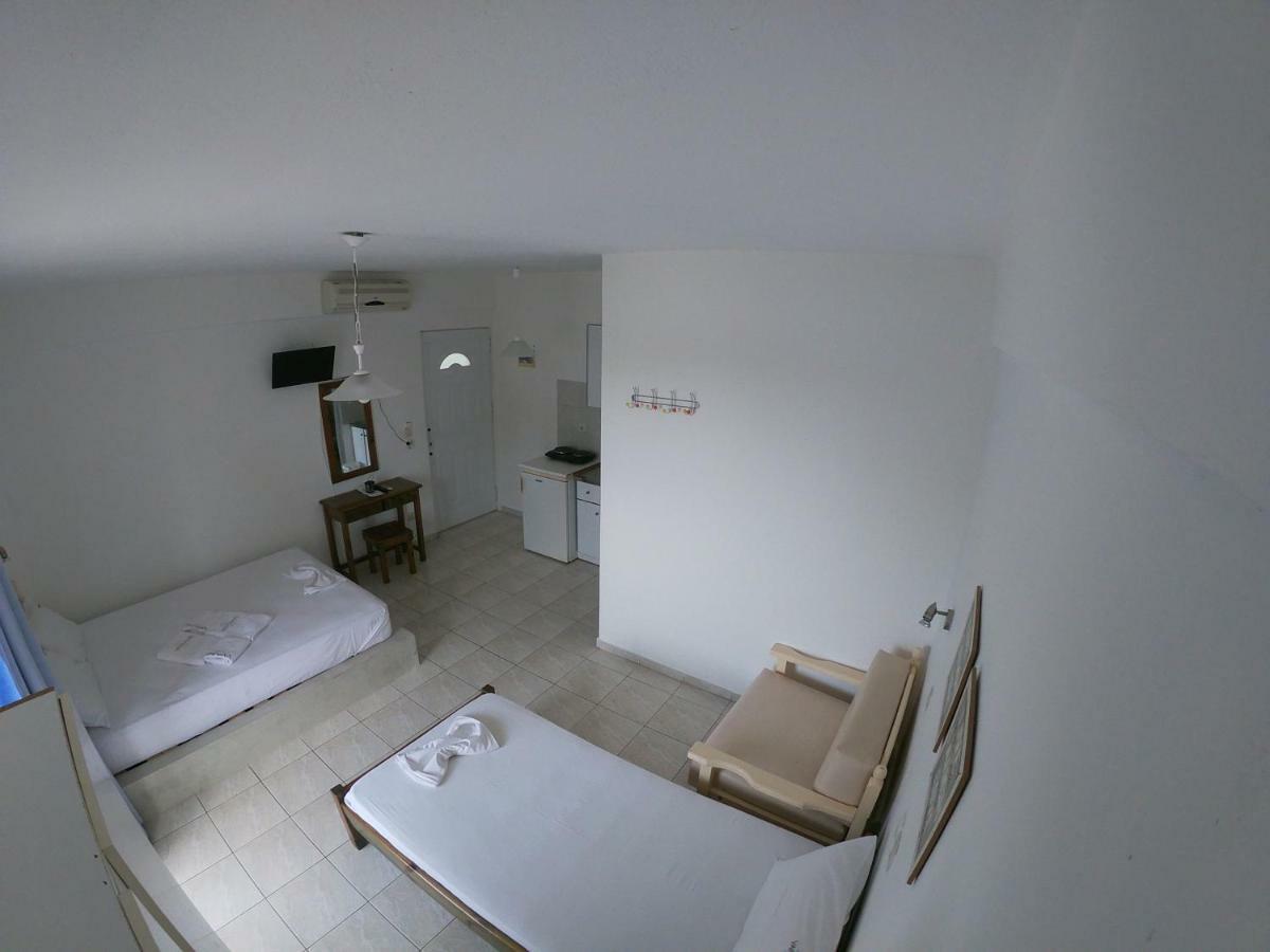 Vamvini Aparthotel Sarti